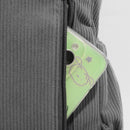 Mochila Fashion em Veludo Cotelê, com Alças Ajustáveis, Ideal para Escola, Viagem e Uso Diário.