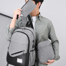 Conjunto de 3 Mochilas – com Porta USB para Carregamento.